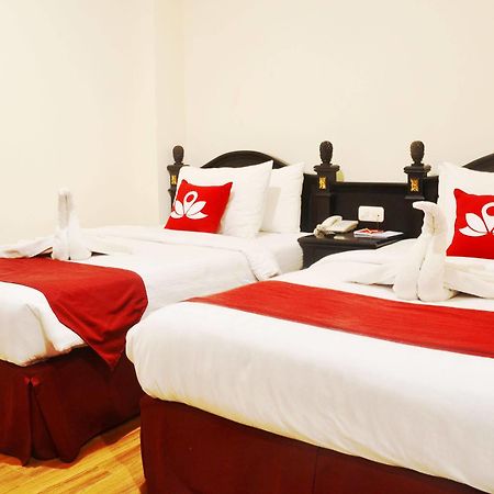 Zen Rooms Sultan Iskandar Muda Surabaya Eksteriør bilde